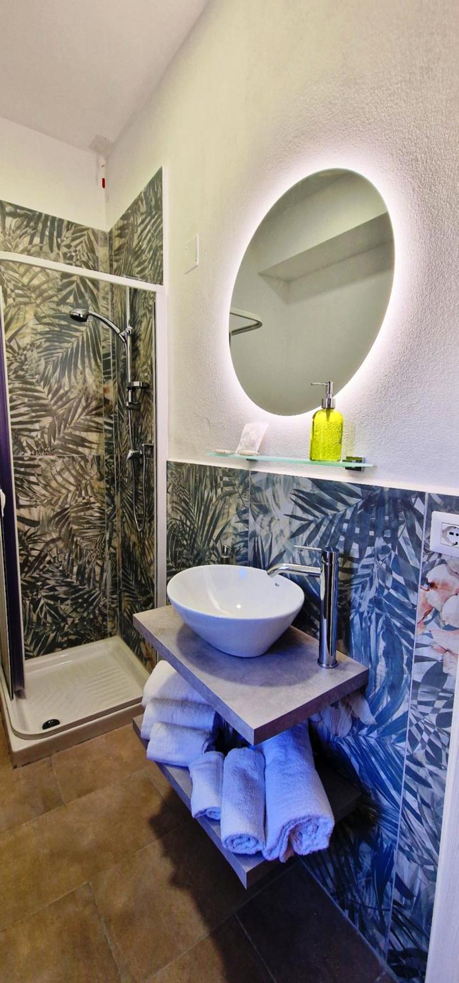 The Sun Hotel Boutique Napoli Екстериор снимка